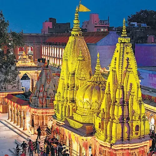 Hotel near Kashi Vishwanath Temple