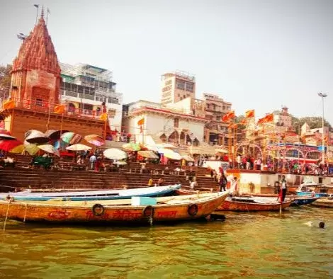 Reach Dashashwamedh Ghat From Hotel Elegance, Varanasi